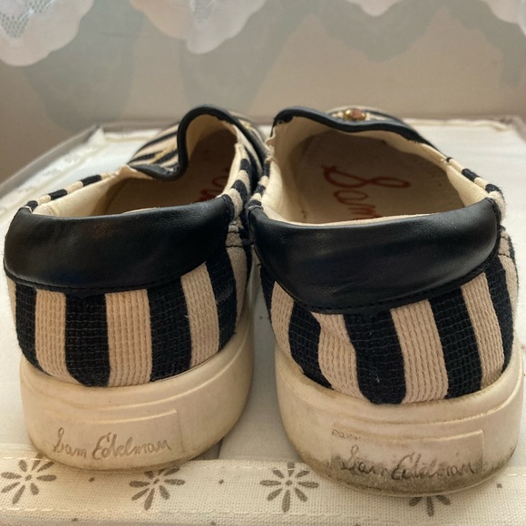 Sam Edelman Black and Cream Striped Flats - Picture 5 of 9